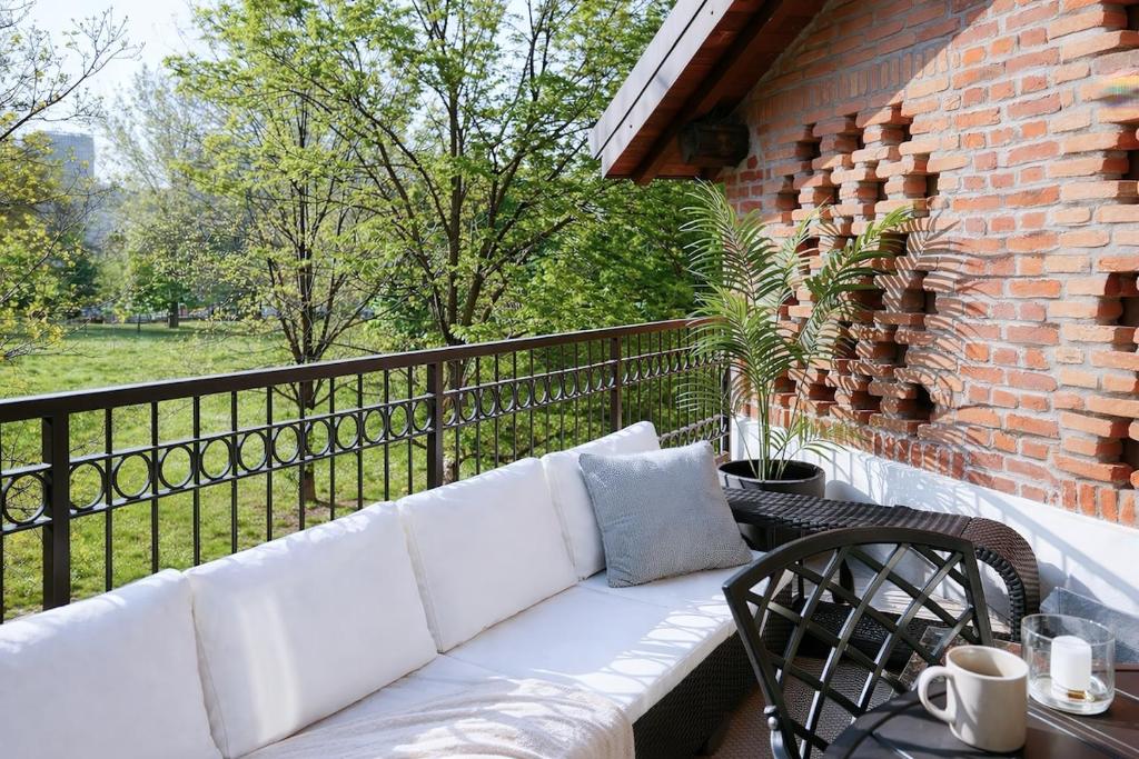 Designer Loft with Private SPA and Terrace - 4