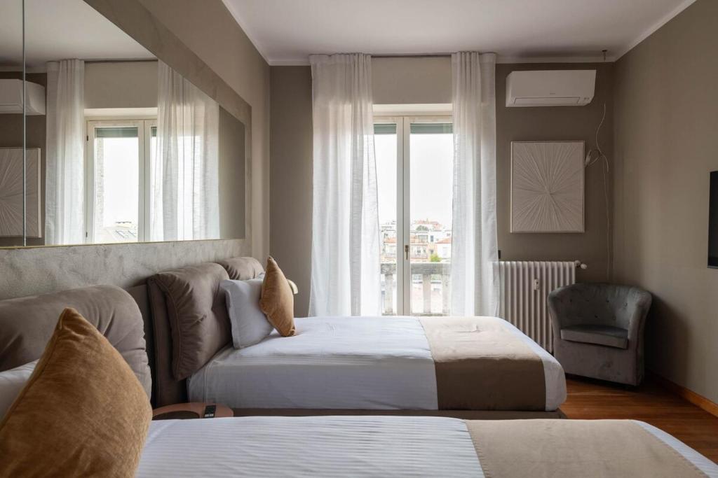 3 Bedroom Apartment with Terrace - 4