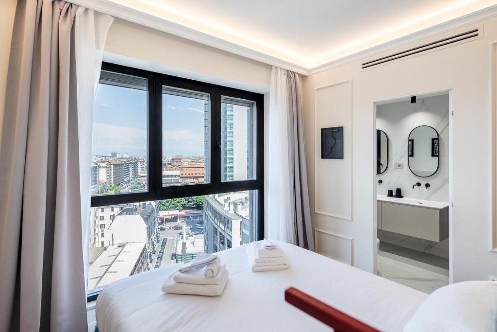 Lumen Milano Skyline View Attic - 2