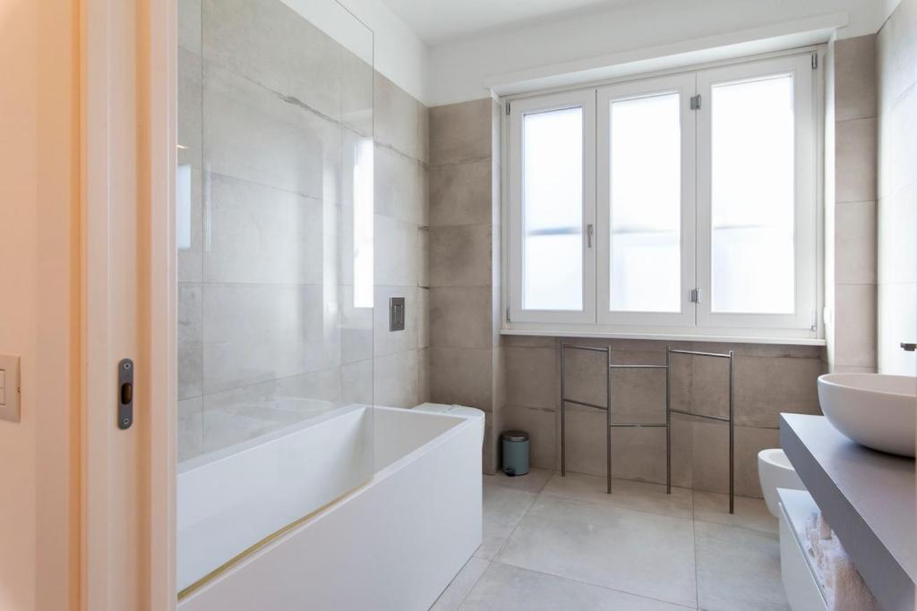 Exclusive terrace Designer apartment in Milan - 5