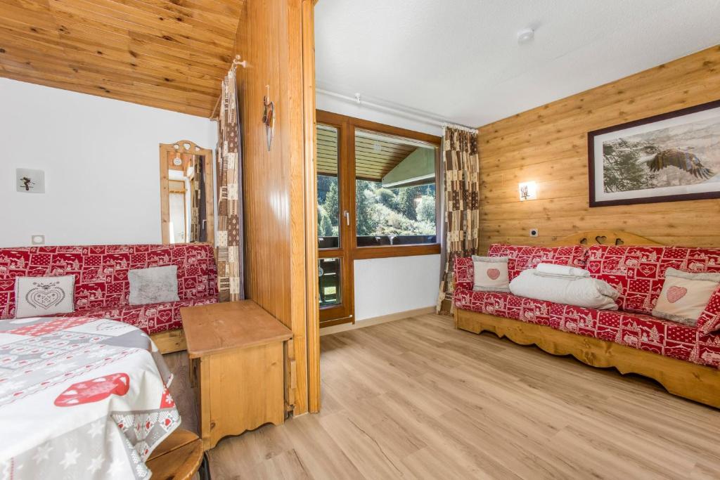 Creux de l'ours D174 - 5 personnes - Pied des pistes - 1