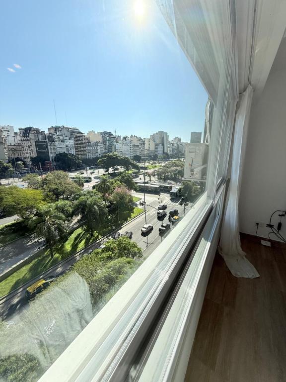 Maravilloso monoambiente sobre Av 9 de Julio - 1