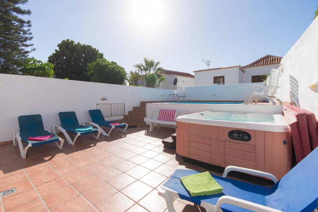 Villa in Las Americas Private Pool - 1
