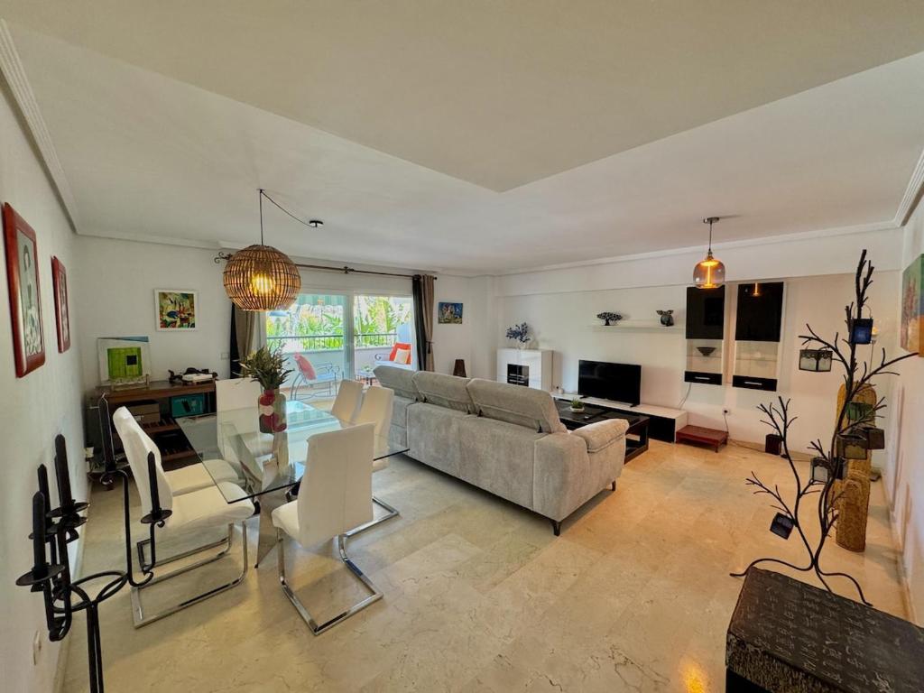 Guadalmina Baja Premium Beach and leisure within walking distance - 1