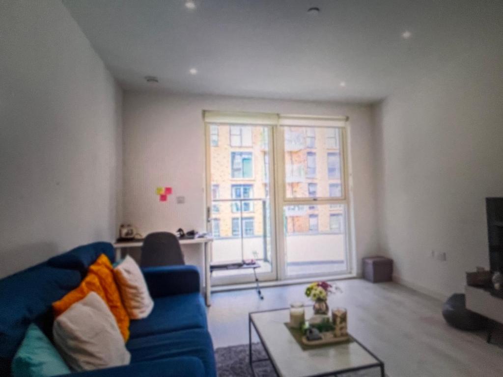 Parisian Chic Retreat - Heart of Paris 1 BR - 5