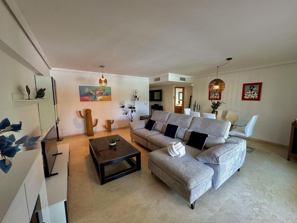 Guadalmina Baja Premium Beach and leisure within walking distance - 2