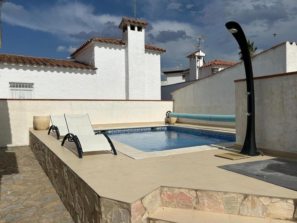 REQUESENS 116 Empuriabrava INTERimmo - 2