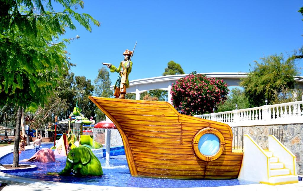 Tusan Beach Resort - All Inclusive — Attractions for children in Kuşadası, Aydin