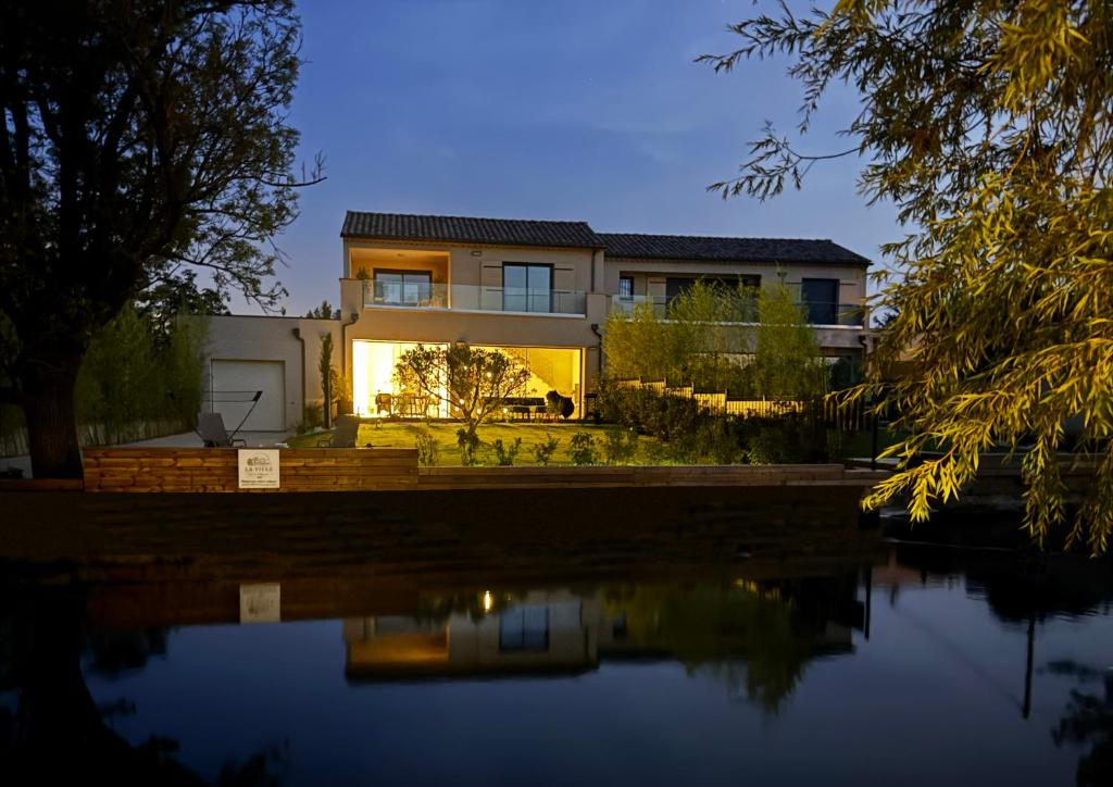 La Villa sur la Sorgue - Bord de l'eau et centre ville à L'Isle sur la Sorgue - 2