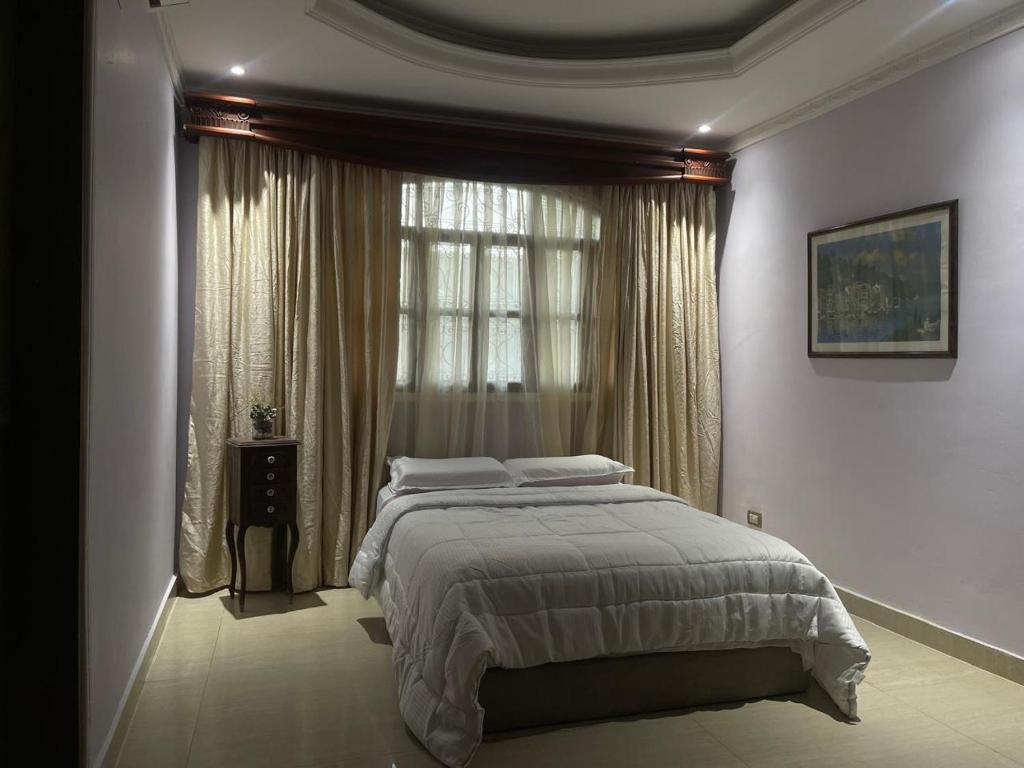 Rey Colonial 1910 - 3