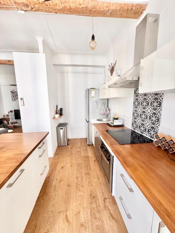 Stylish apartment in the Old Town, with AC. - 4