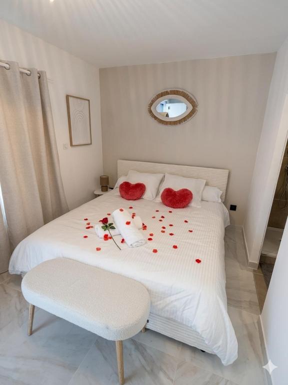Mykonos Love Room - Séjour Romantique avec Jacuzzi - 5