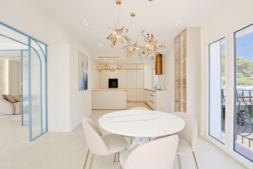 Villa with pool and studio in Mougins - 5