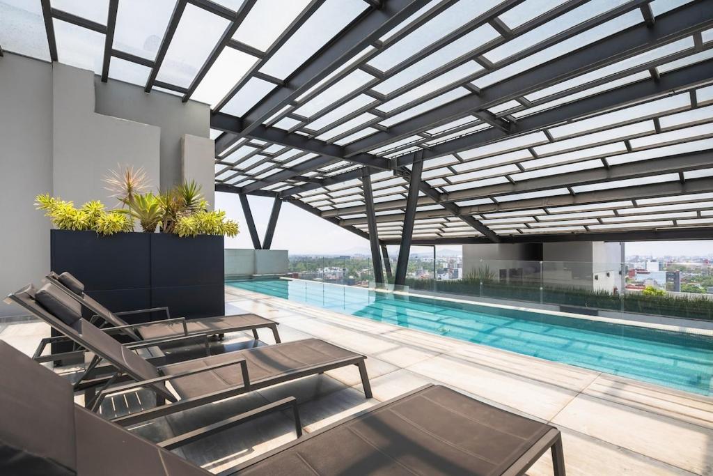 Oaxaca-Inspired 3BR Heated Pool in Roma Norte - 2