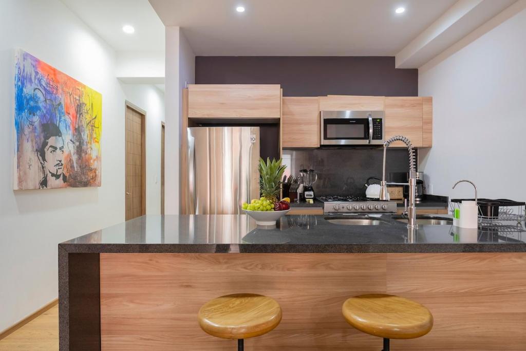 Oaxaca-Inspired 3BR Heated Pool in Roma Norte - 4