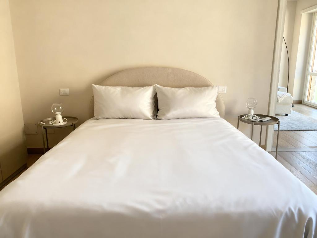 Elegant Bright Living in the City Centre - 4