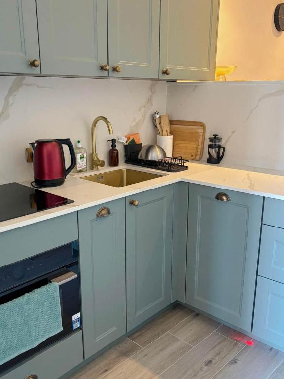 La Maison d'Otis | Sea View Apt in Old Town Menton - 5