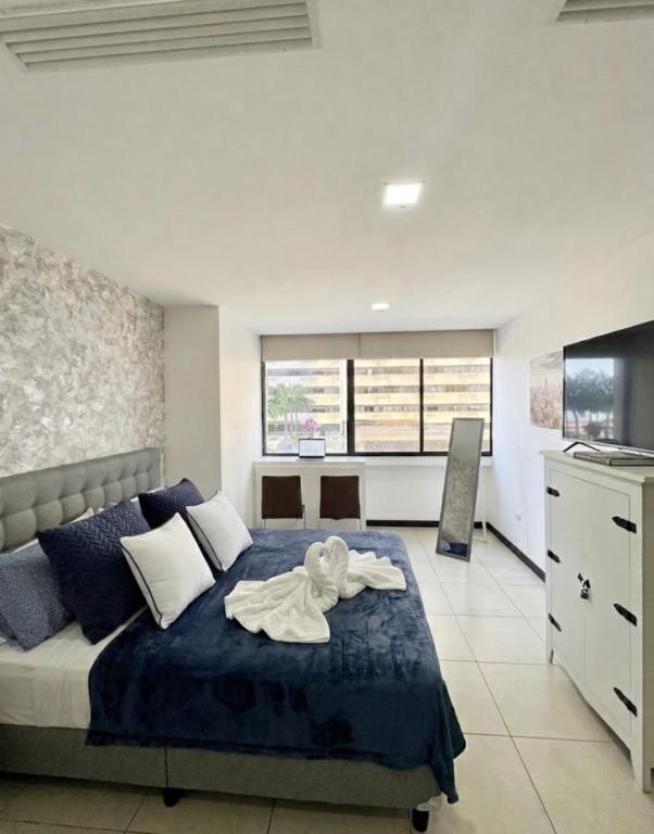 Departamento en Puerto Santa Ana Frente al río - Cerca de Aeropuerto - 4