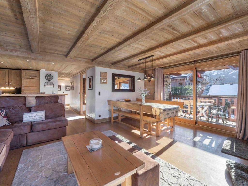 Appartement spacieux avec terrasse Sud - 6 pers. - FR-1-566-89 - 1