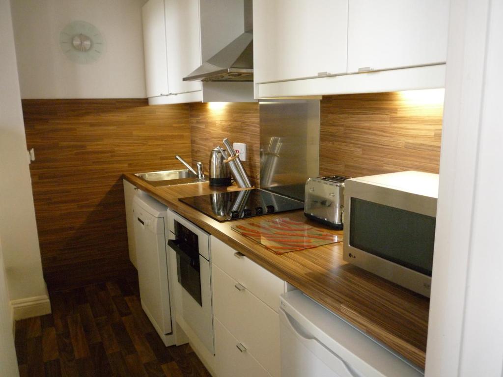Paragon Serviced Apartments photo