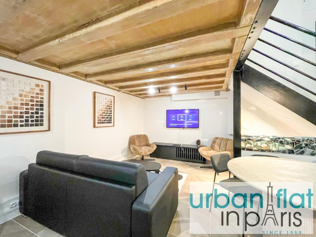 UrbanFlat 09 - Rare Maison de Ville aux Champs-Elysees - 4