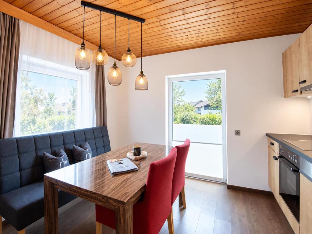 Apartment in Kitzbühel near Ski Lifts - 2