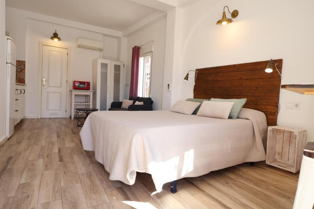 Galicia B - Renovated Studio in the Heart of Arroyo de la Miel - 1