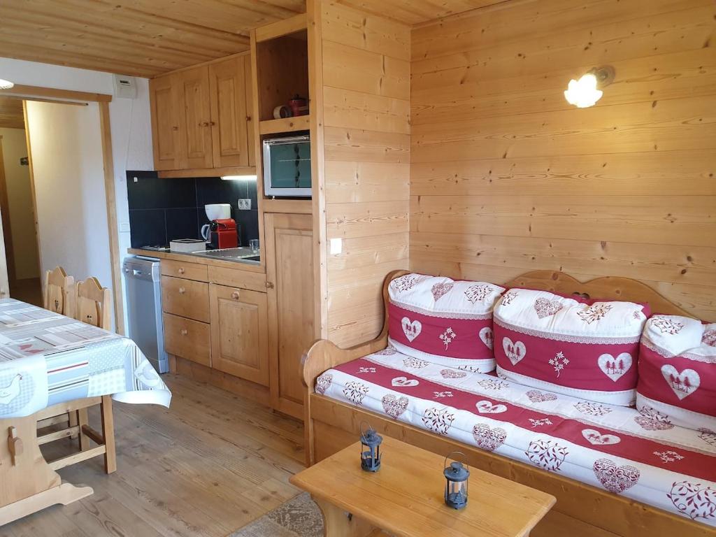 Les Saisies, 4 people, close to skiing and shops - 1