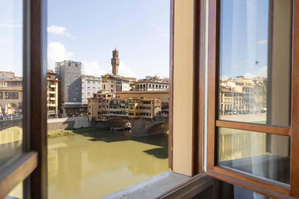 Ponte Vecchio Prestige Panorama - 1