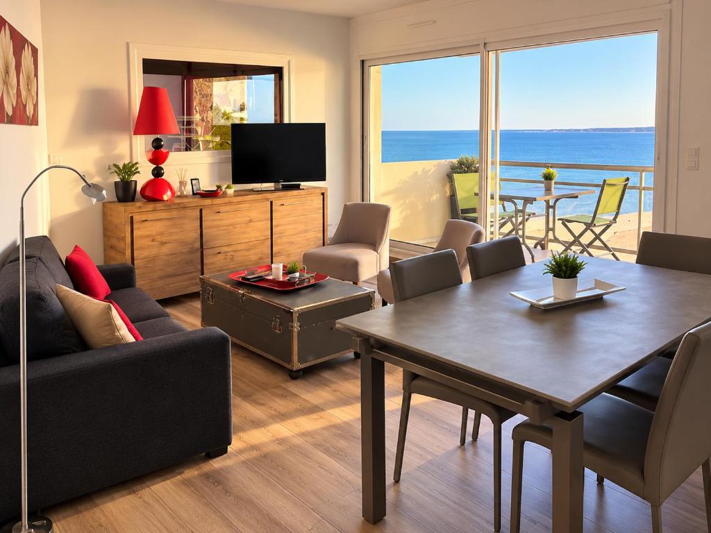 Appartement, vue mer à 150m de la plage - 1