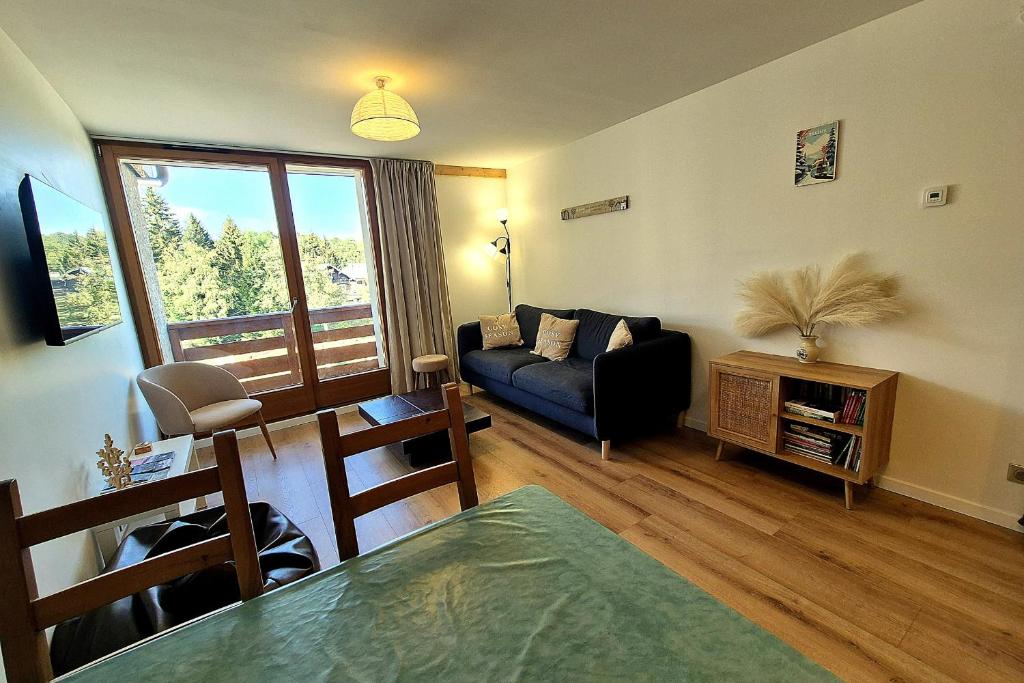 Cozy apartment in the heart of La Féclaz sleeps 5 48m - 2