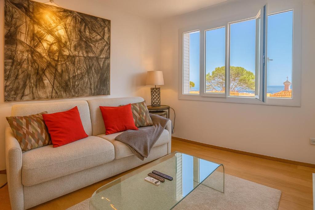 Comfortable 1-Bedroom Apartment Near Monaco - 3