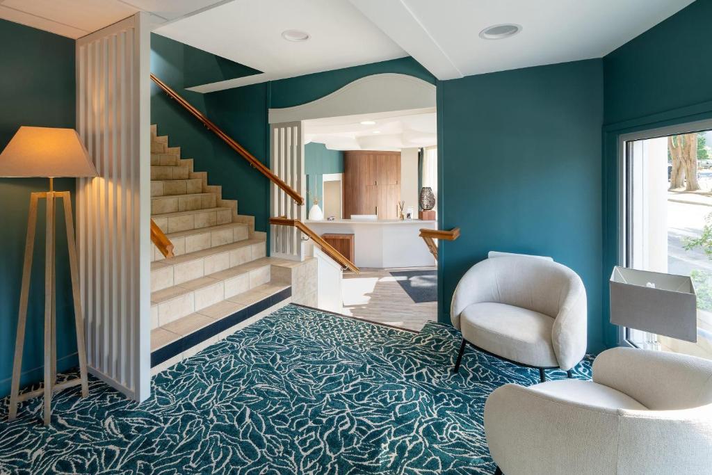 Best Western Hotel Le Crystal Dinard - 5