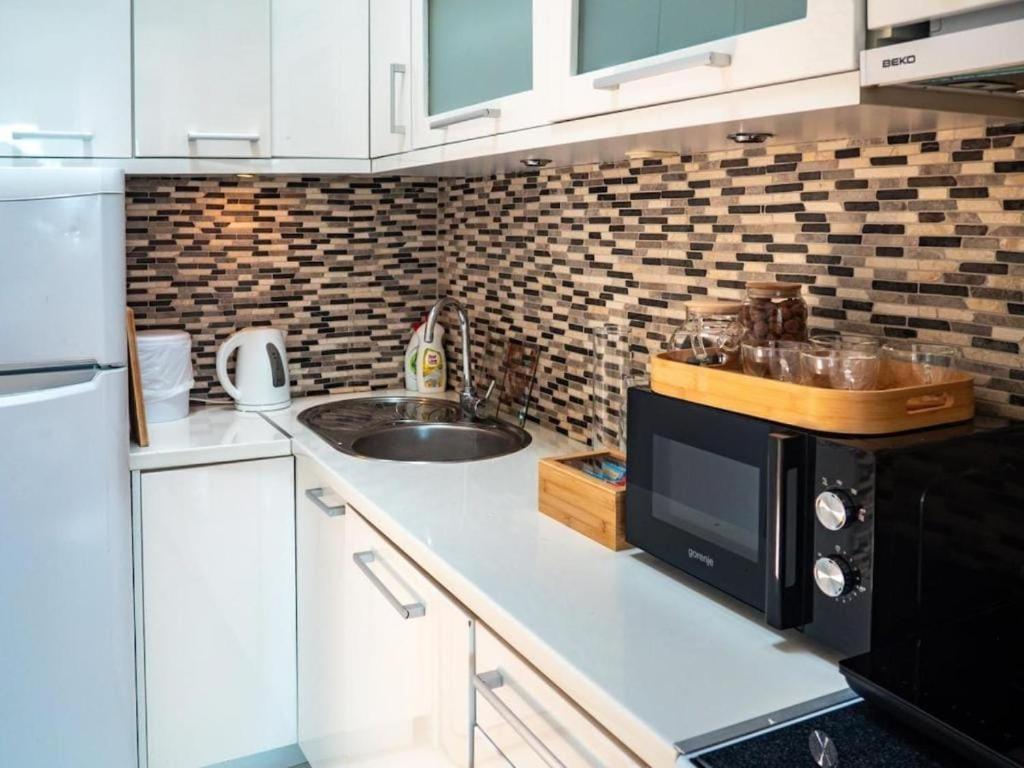Bakkar Residence - 5