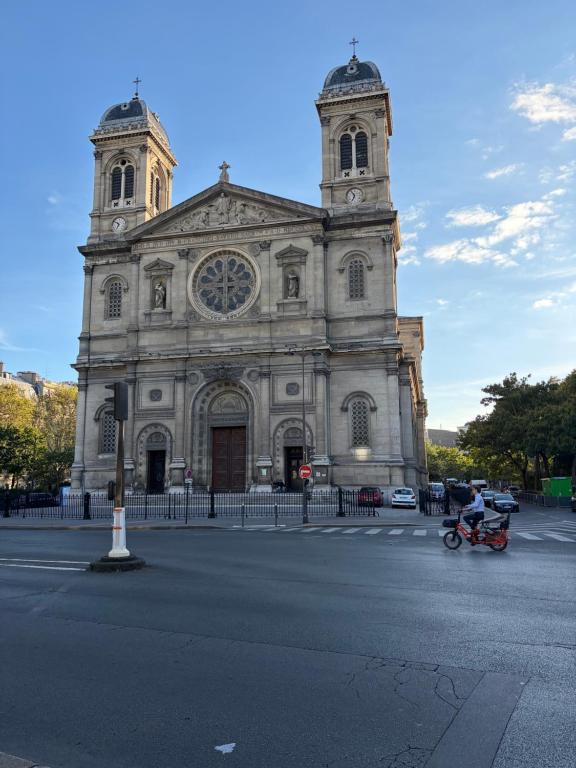 Peaceful Studio in the heart of Les Invalides - By Éditions Slim Paris - 3