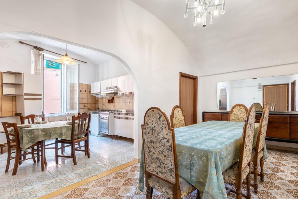 Hostdomus - Finalmarina Apartament - 5