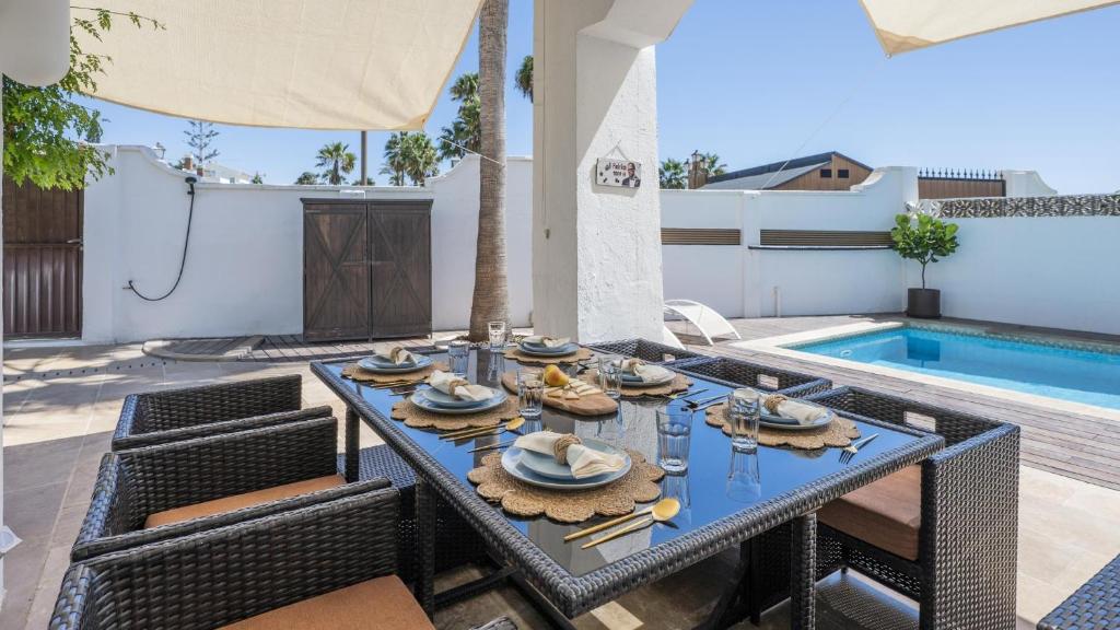 The Cozy Villa by the Sea - 5