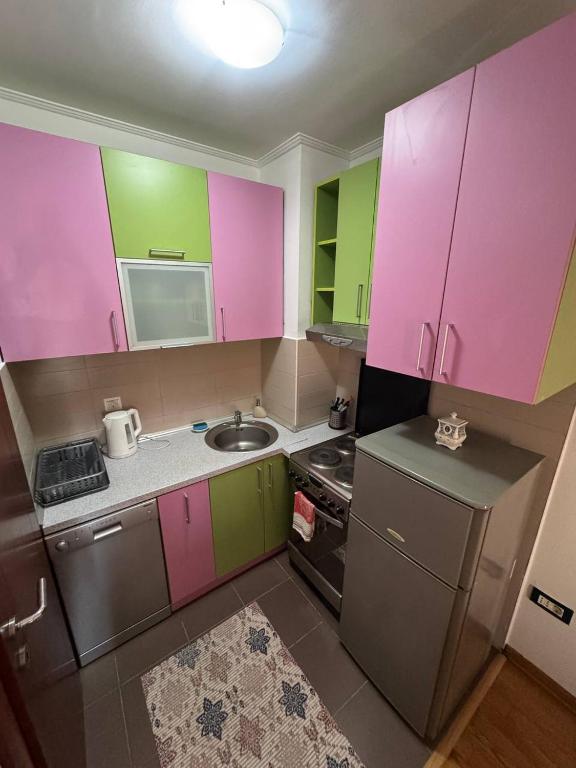 квартира у самого синего моря в Баре - 4