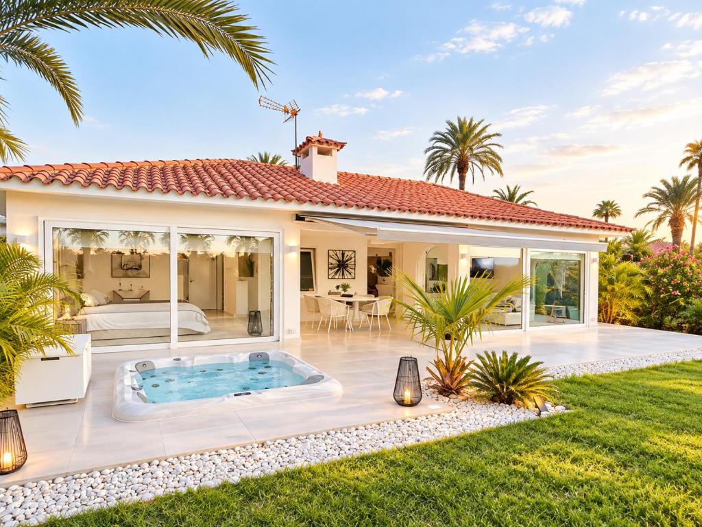 Sun Club P65 Premium Bungalow - 1