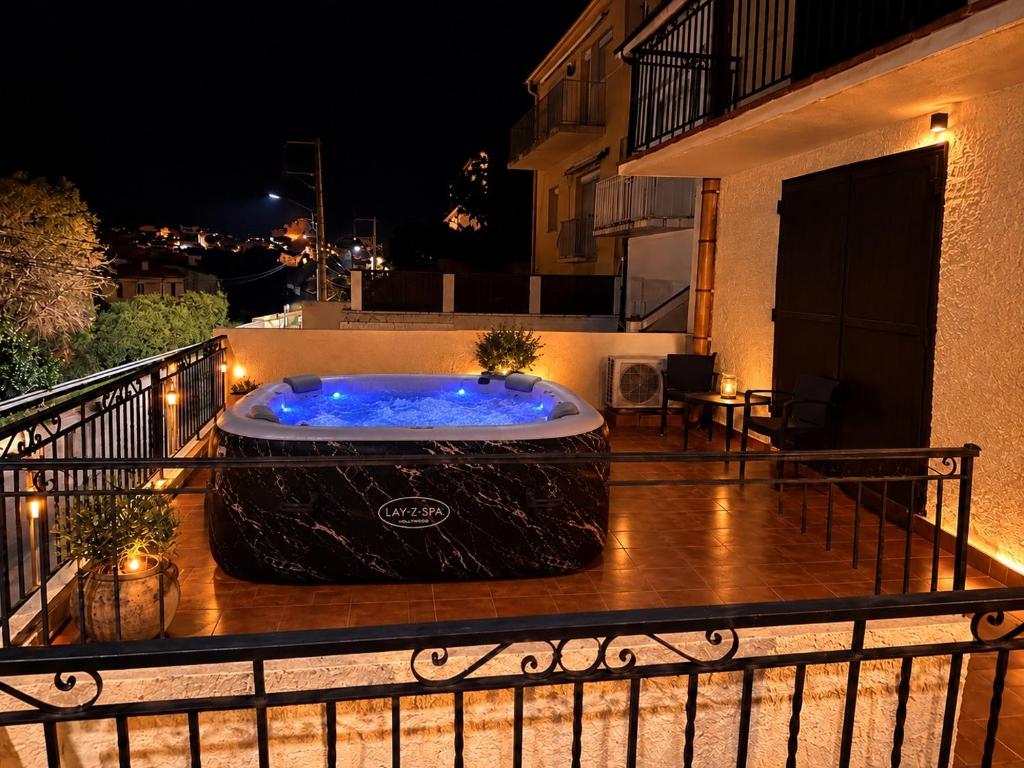 T2 classé 3 étoiles avec 2 grandes terrasses à 300 m de la plage - 1