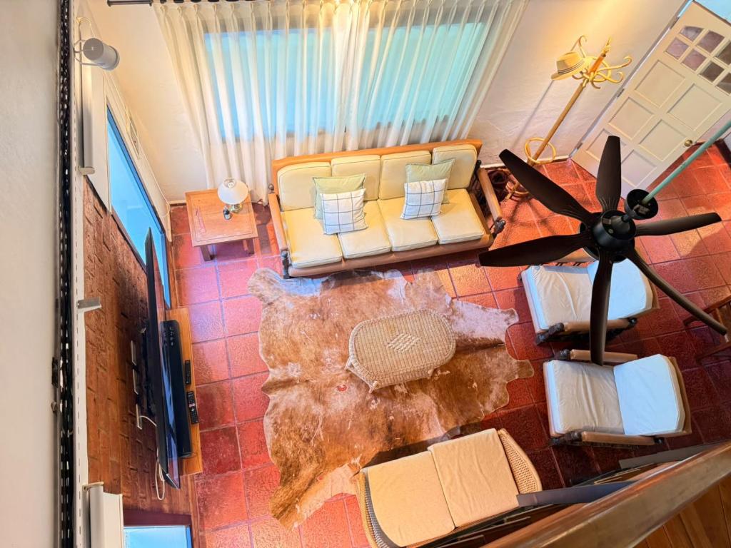 Chalet zona Norte con salida al lago "La Casona" - 2