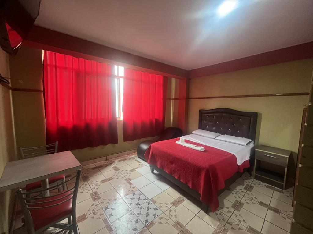 Las Estrellas Hostal - 3
