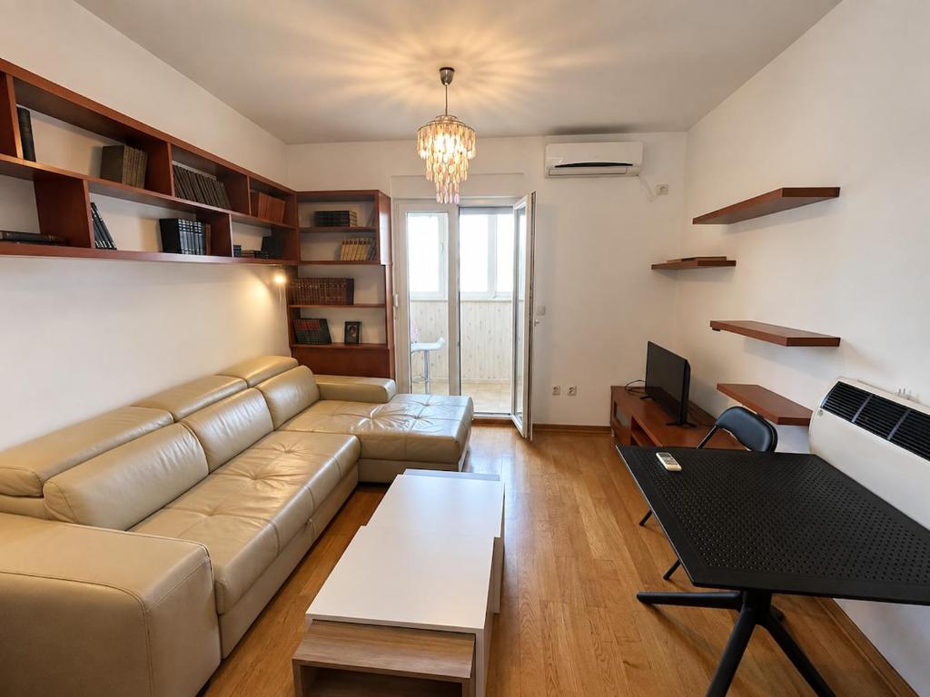 Modern Apartment 40m2 Near City & Master Quarter - 1