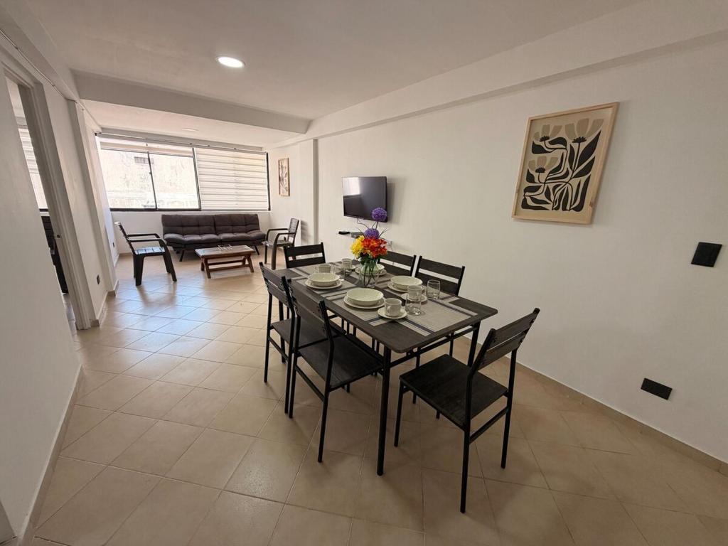 Moderno Apartamento en Marbella - 1