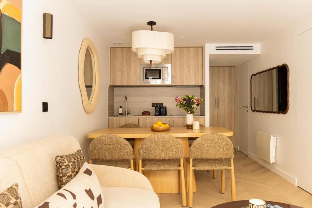 Heart Marais, Architect flat with 2BR and 2SDB with AC - 1
