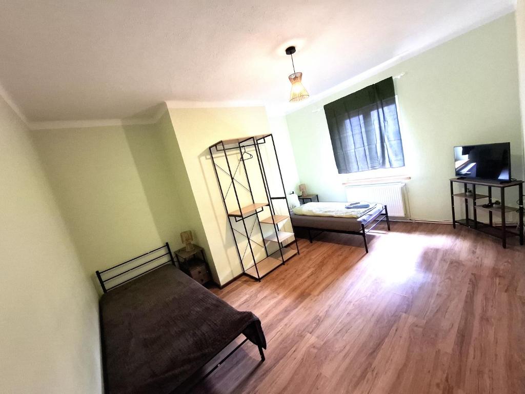 Privat Apartments - Leoben City - Selbstversorger Wohnungen nahe Uni für Kurz und Langzeitaufenthalte - Ideal für Akademiker, Touristen, Geschäftsreisende, Monteure - 5