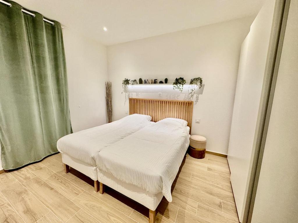 Nice 3 star apart near MC train Station 3rd floor - 1