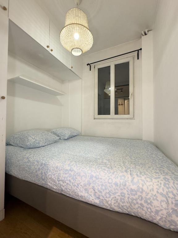 Celine 18 , 18 th arrondissement - 5