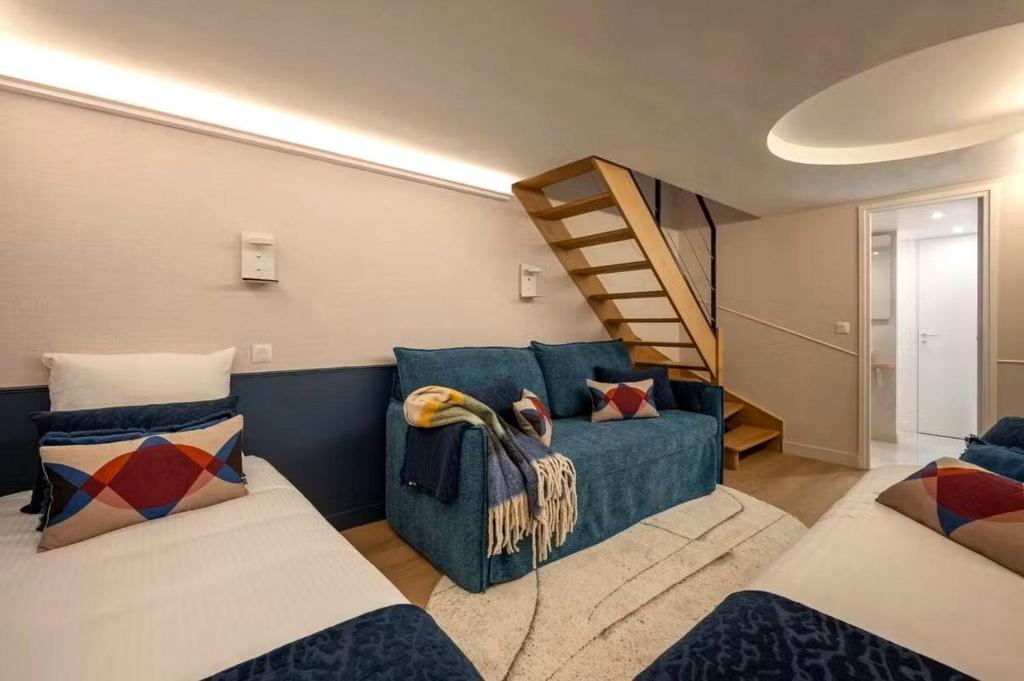 Elegant and spacious three-bedroom apartment - 3