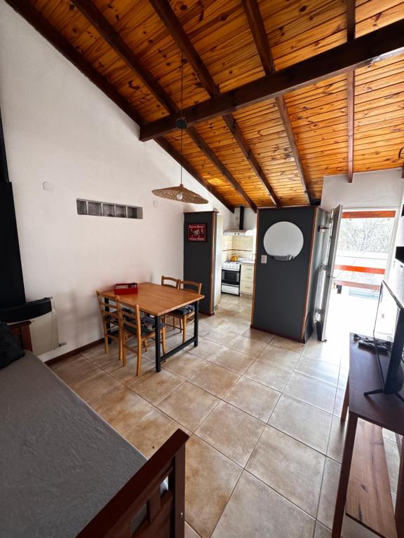 DEPTO EN VILLA GRAL BELGRANO - 2